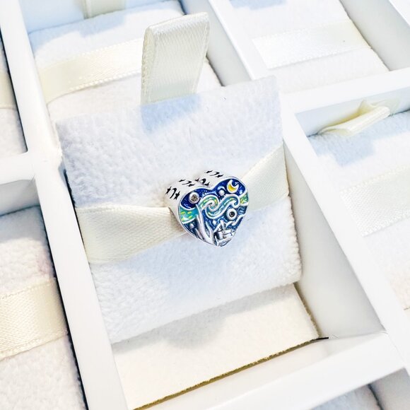 925 Sterling Silver Glow In The Dark Van Gogh Starry Night Heart Charm - Picture 6 of 8